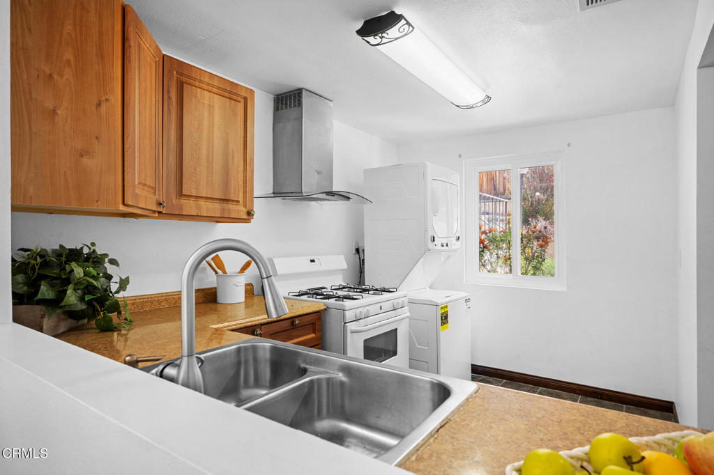 MLS #P1-25188 image #10