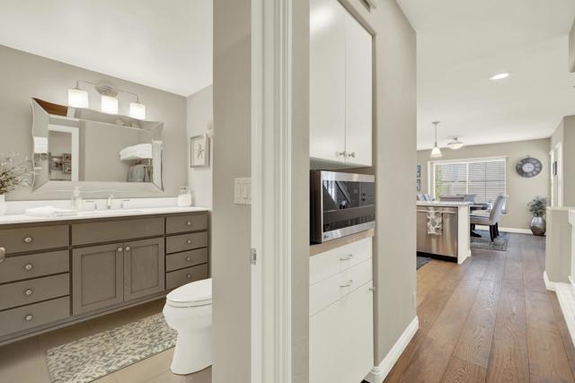 3736 Promontory St, San Diego CA: https://media.crmls.org/mediaz/02b32fd4-e650-49b8-8248-7838bdf14e9b.jpg