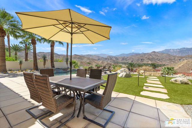 25 Santa Rosa Mountain Lane, Rancho Mirage, CA 92270