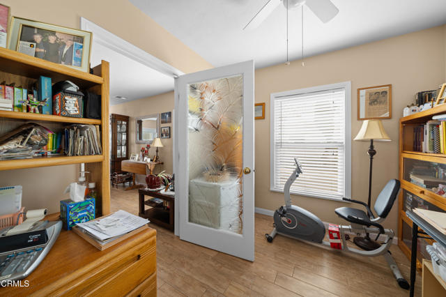 Detail Gallery Image 13 of 27 For 2304 San Marino Dr, Bakersfield,  CA 93309 - 3 Beds | 2/1 Baths