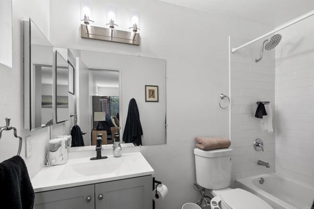 1508 Concord Way, Chula Vista CA: https://media.crmls.org/mediaz/02b570a0-c70e-4840-a058-0a5efb2e64b5.jpg