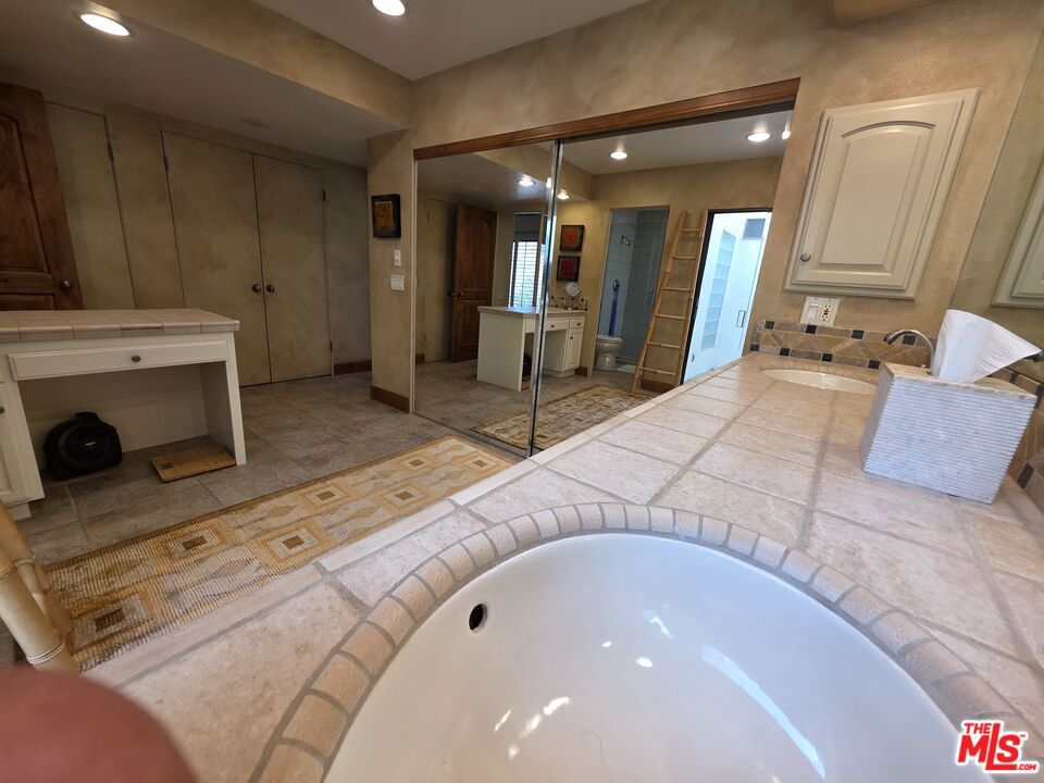 MLS #25595733 image #39