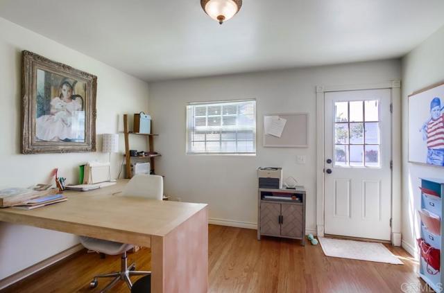 Detail Gallery Image 22 of 41 For 4141 Whittier St, –,  CA 92107 - 3 Beds | 2 Baths