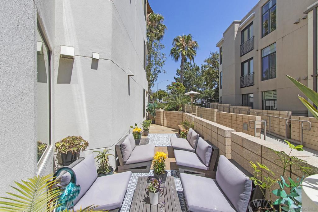 5440 La Jolla - photo 19
