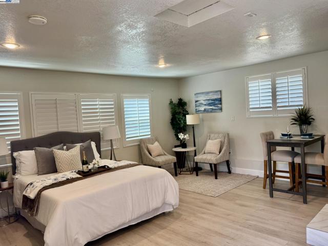 4955 Swindon Pl, Newark CA: https://media.crmls.org/mediaz/02b909e6-b7f3-41d8-9743-96bc535e8881.jpg