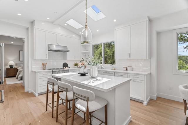 17119 Crescent Drive, Los Gatos CA: https://media.crmls.org/mediaz/02bcd08d-4ea2-462c-a9be-47084c692f04.jpg