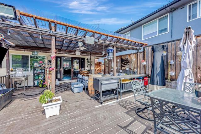 1247 Benedict Court, San Leandro CA: https://media.crmls.org/mediaz/02bceffa-dcb3-4c1b-b760-a3d448f6db8e.jpg