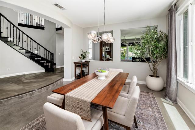1569 Glencrest Drive, San Marcos CA: https://media.crmls.org/mediaz/02bd1b68-1c66-47b9-a3fc-4e5f9fe66425.jpg