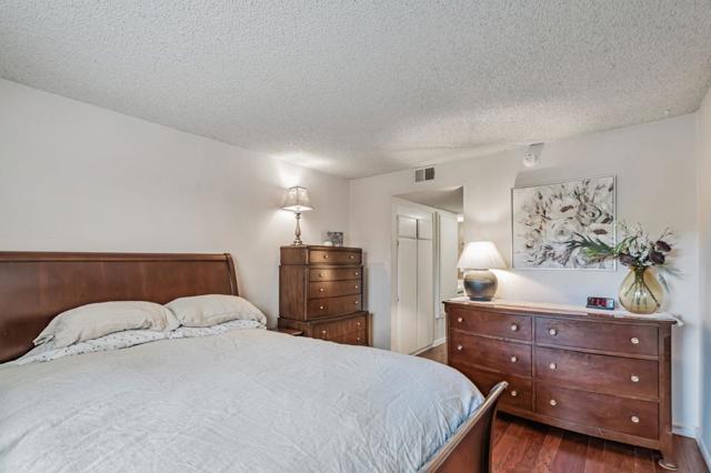 247 N Capitol Avenue, San Jose CA: https://media.crmls.org/mediaz/02bd6910-5e9c-4303-bb47-c7dd643e2e28.jpg