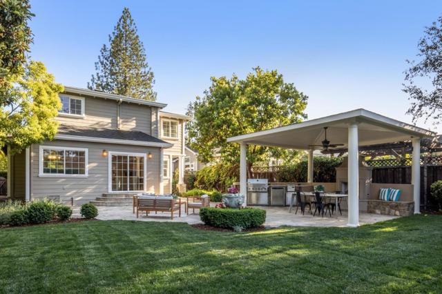 20433 Walnut Avenue, Saratoga CA: https://media.crmls.org/mediaz/02bed22d-74b7-423d-a4f2-70a99bc1a3c7.jpg
