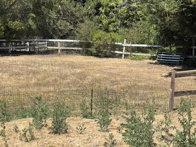 96 Wheelock Road, Watsonville CA: https://media.crmls.org/mediaz/02c318c6-d76e-4d69-98cb-c36251aae0e3.jpg