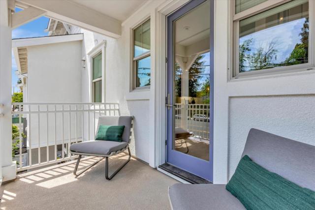 186 Oak Circle, Walnut Creek CA: https://media.crmls.org/mediaz/02c3e135-2ba6-4635-87ae-8996aab9cb48.jpg