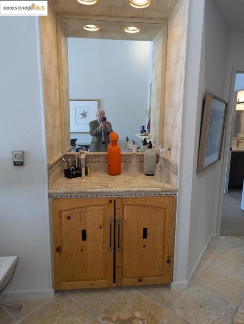 245 Perkins ST, Oakland CA: https://media.crmls.org/mediaz/02c6494e-b88a-42db-a50b-f6cb8a6516f9.jpg