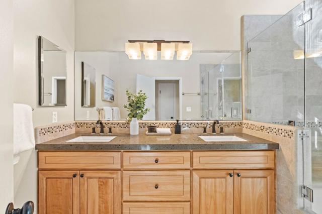 Image 21 of 64 For 13434 Old Oak Way