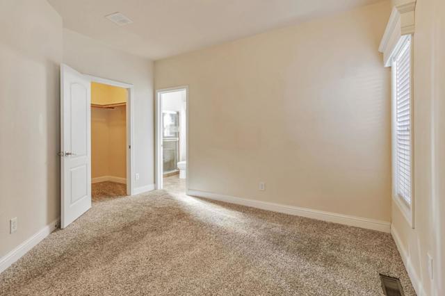 440 Moffet Boulevard, Mountain View CA: https://media.crmls.org/mediaz/02c7efac-6acf-4644-87bc-bb34e1b86b2e.jpg