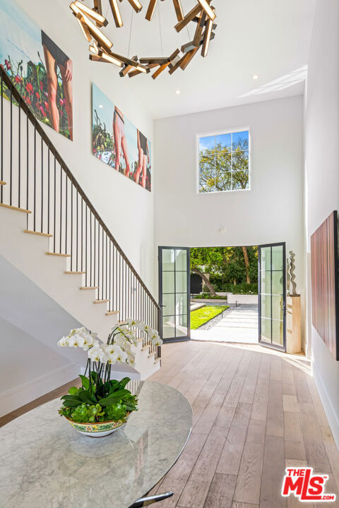 Drew Fenton | 10472 Revuelta Way Los Angeles CA | MLS: 7135109