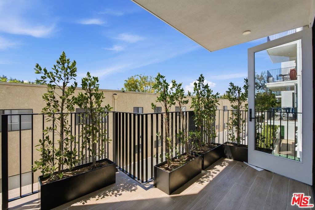 MLS #26655713 image #54
