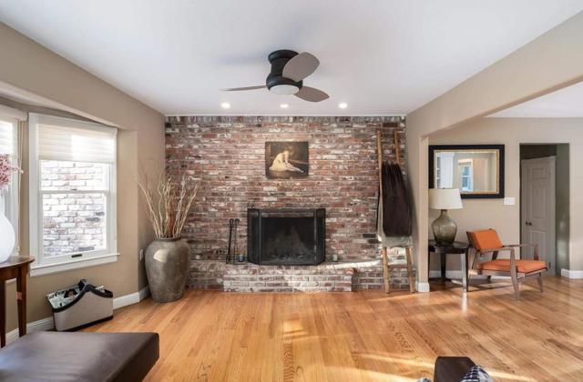 2720 Miranda Avenue, Alamo CA: https://media.crmls.org/mediaz/02cbca85-09e9-4201-9ff5-b5c14856bda6.jpg