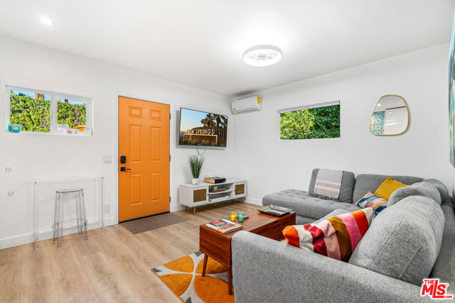 Image 23 of 75 For 502 Calle Santa Rosa