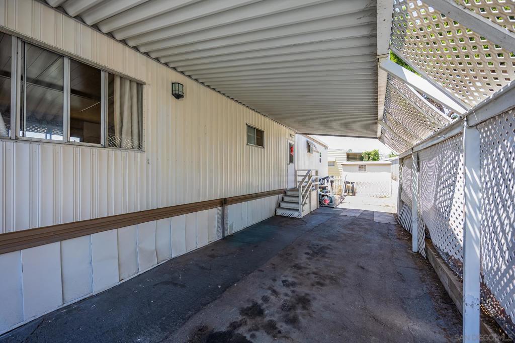 MLS #250033078SD image #19