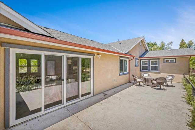 13580 Watsonville Road, Morgan Hill CA: https://media.crmls.org/mediaz/02cc677a-5b2b-4dce-b119-0fe554a62f38.jpg