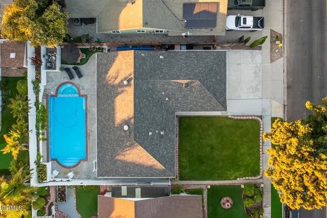 10325 Darling Road, Ventura CA: https://media.crmls.org/mediaz/02cd9232-c752-45f9-af5b-f2ec6079ca61.jpg