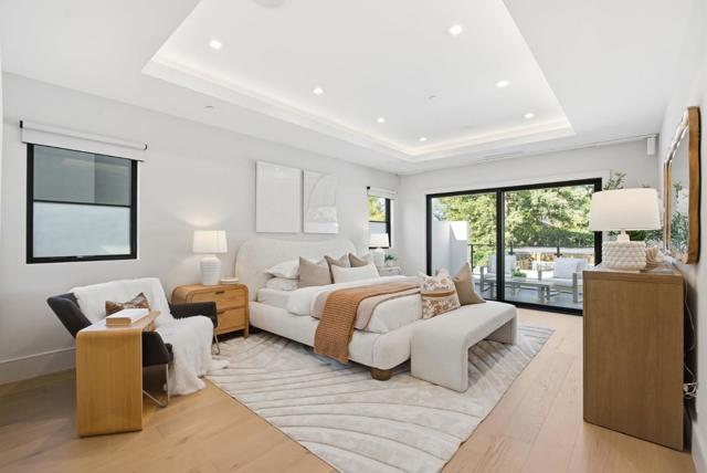 543 Tennyson Avenue, Palo Alto CA: https://media.crmls.org/mediaz/02cdf3a1-833b-4500-8b2f-487b48a32487.jpg