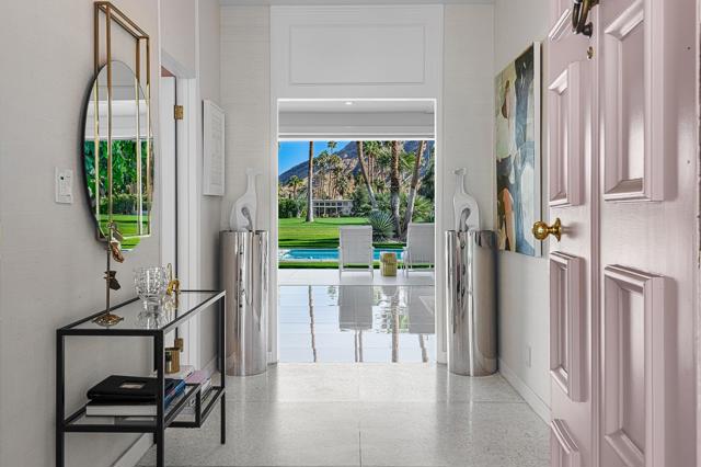 2622 S Calle Palo Fierro, Palm Springs CA: https://media.crmls.org/mediaz/02ce43ff-4c19-41d4-8b4a-d44808cde2d5.jpg