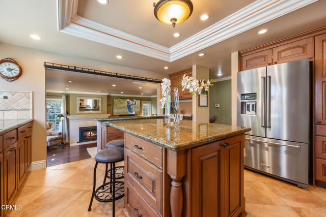 22671 Cheryl Way, Lake Forest CA: https://media.crmls.org/mediaz/02ce5fe9-d91f-4c54-9e4d-1c7111ebd3c1.jpg