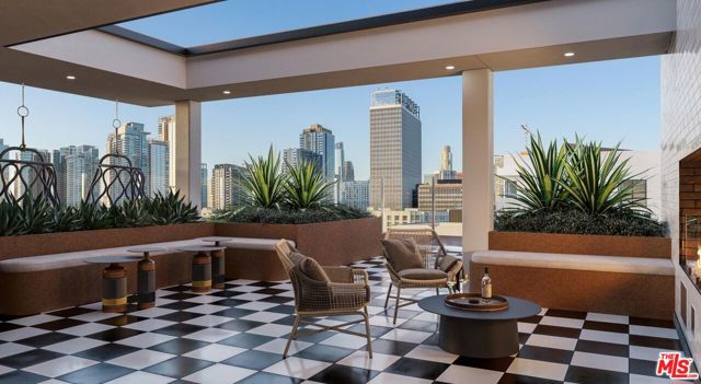 1340 S Hill Street, Los Angeles CA: https://media.crmls.org/mediaz/02ce660e-2db0-4b59-9004-78bb8c0a0e69.jpg