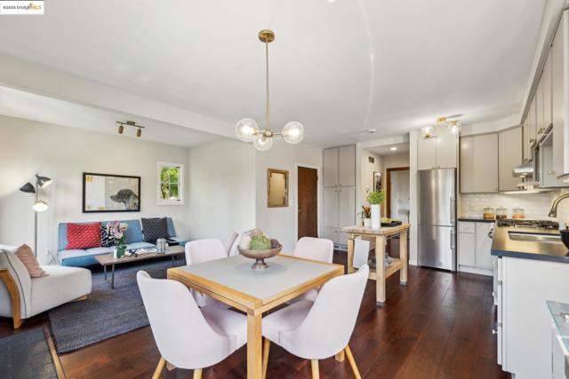 2633 Benvenue, Berkeley CA: https://media.crmls.org/mediaz/02d028af-2750-4e12-851a-ccfcadfa28f3.jpg