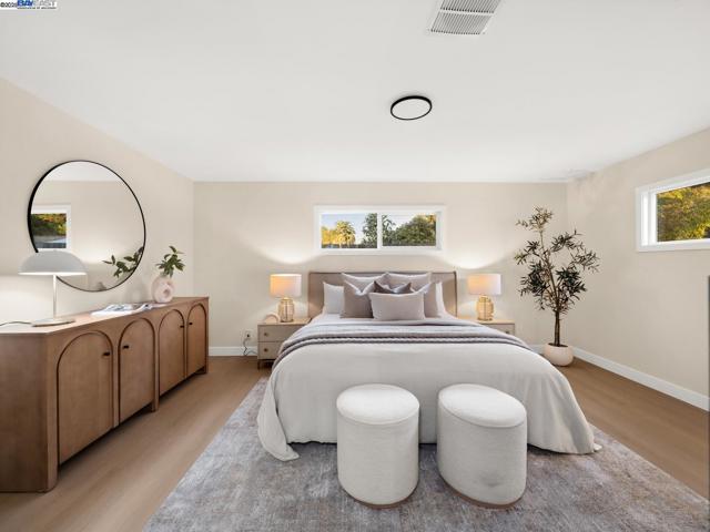 1607 Ward St, Hayward CA: https://media.crmls.org/mediaz/02d056e3-9830-472e-865a-eb803c01d37a.jpg