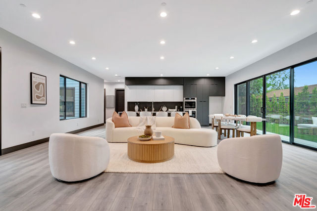 19513 Cantara Street, Reseda CA: https://media.crmls.org/mediaz/02d05853-e6a2-49e4-8d81-d9eff22e6656.jpg