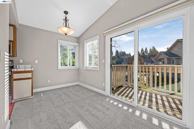 3769 Crow Canyon Rd, San Ramon CA: https://media.crmls.org/mediaz/02d06a2a-f963-4fe8-8156-3caf2b1ae965.jpg