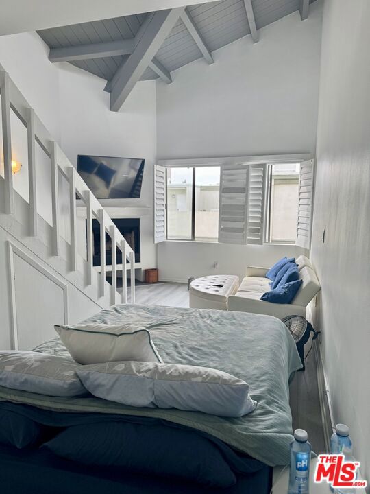 Image 8 of 16 For 14 Mast Street 2