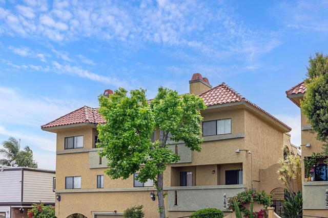 4184 33rd St, San Diego CA: https://media.crmls.org/mediaz/02d2cc61-7e9c-46a6-9712-01ef5e984454.jpg
