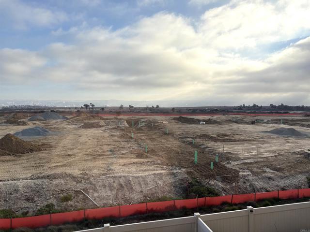 5427 SAN ROBERTO, San Diego CA: https://media.crmls.org/mediaz/02d36d45-b59b-46d5-a38e-8057654504ec.jpg