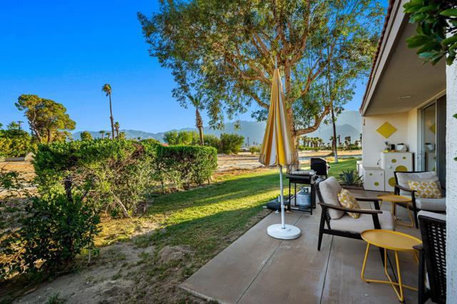 2501 N Whitewater Club Drive, Palm Springs CA: https://media.crmls.org/mediaz/02d39e6b-2aed-4398-83e8-1fe3a470cff6.jpg