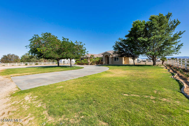 7142 W Avenue A4, Lancaster CA: https://media.crmls.org/mediaz/02d6127c-6b7e-4dd0-958b-b721d1dfe2ac.jpg