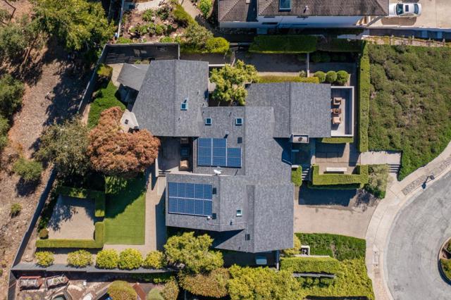 3493 Greenfield Place, Carmel CA: https://media.crmls.org/mediaz/02d676dc-428e-4d8b-9482-21927b72cddc.jpg
