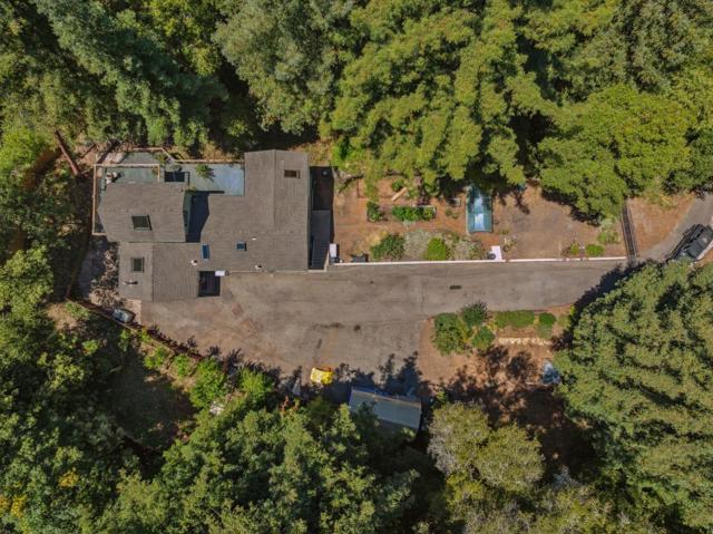 12256 La Lena Street, Felton CA: https://media.crmls.org/mediaz/02d69d81-8e59-4f95-bf30-0df3066ce65e.jpg