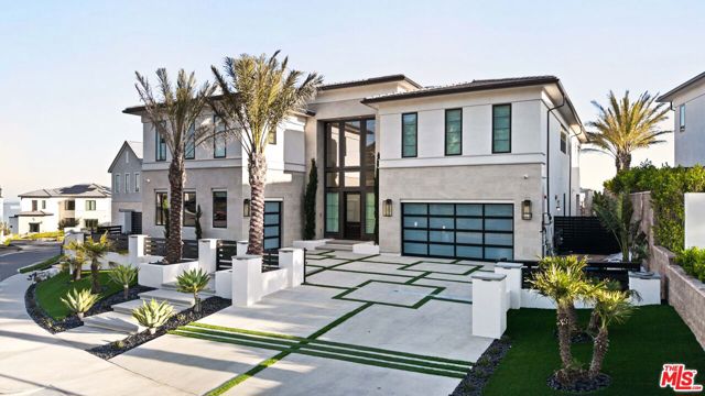 20216 W Albion Way, Porter Ranch CA: https://media.crmls.org/mediaz/02d6d30f-ba9e-4469-92d0-e953b9e5821e.jpg