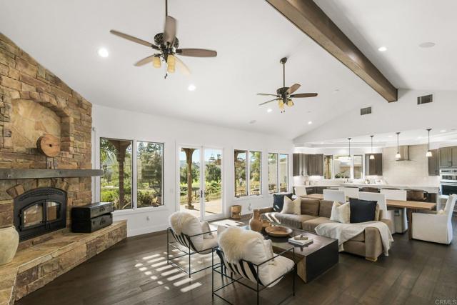 Detail Gallery Image 7 of 50 For 3369 Dehesa Rd, El Cajon,  CA 92019 - 4 Beds | 3/1 Baths