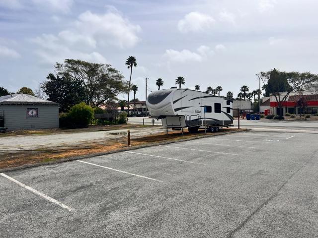 3811 Portola Drive, Santa Cruz CA: https://media.crmls.org/mediaz/02d7367b-c01b-4e7c-a8bc-8ddfa878635d.jpg