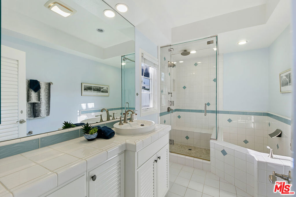 MLS #26862523 image #27