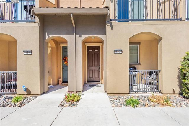 Image 2 for 620 Almaden Walk Loop, San Jose, CA 95125