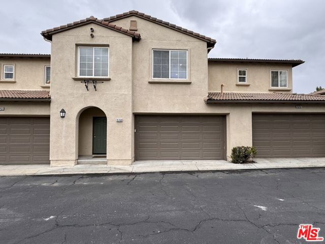 15769 AGAVE Avenue, Chino CA: https://media.crmls.org/mediaz/02d849d1-178c-46e2-a1ef-fbf03dc2c745.jpg