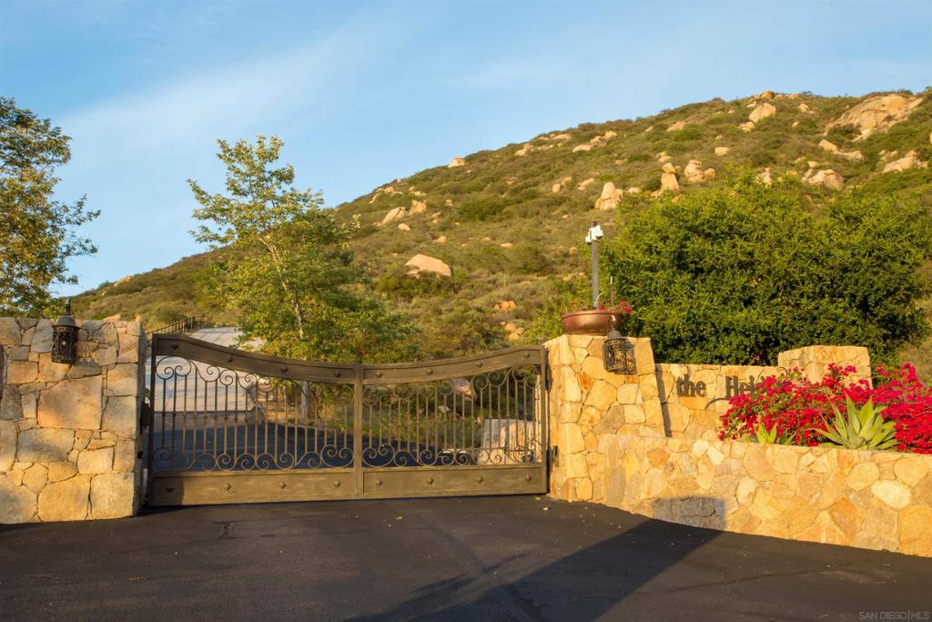 18035 Sunset Point Rd - photo 2