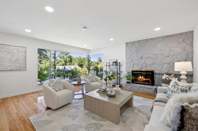 2985 Trousdale Drive, Burlingame CA: https://media.crmls.org/mediaz/02da206a-cbda-44fd-b37e-0dff217b44ae.jpg