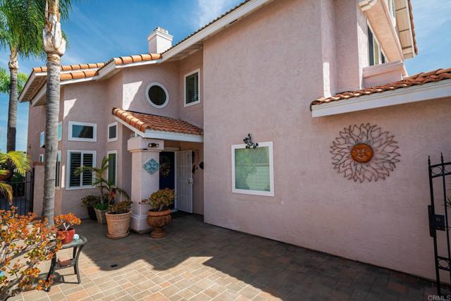 Detail Gallery Image 10 of 67 For 3258 San Helena Dr, Oceanside,  CA 92056 - 4 Beds | 2/1 Baths